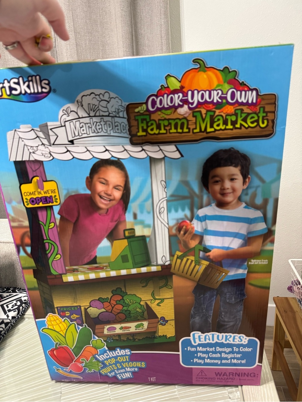 Color-Your-Own Farm Market Playset - Pink and Blue